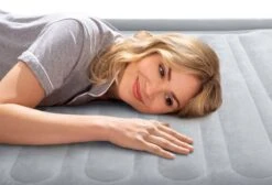Intex Comfort Plush Luchtbed - Queensize (152 Cm) -Bo-Camp Winkel 1320 1900 67770 inuse1 2022 300