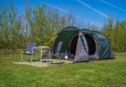 Easy Camp Galaxy 300 Rustic Green Tunneltent - 3 Personen -Bo-Camp Winkel camping shoot 45 1