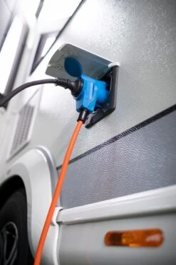 Brennenstuhl CEE Verloopkabel Met Hoekkoppeling 1,5 M 12 Brennenstuhl CEE Verloopkabel Met Hoekkoppeling 1,5 M -Bo-Camp Winkel downloads8