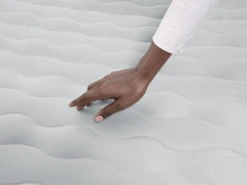 Bestway Fortech Tough Guard Snugable Luchtbed - Queensize (152 Cm) 15 Bestway Fortech Tough Guard Snugable Luchtbed - Queensize (152 Cm) -Bo-Camp Winkel ontwerp zonder titel 4 1 1